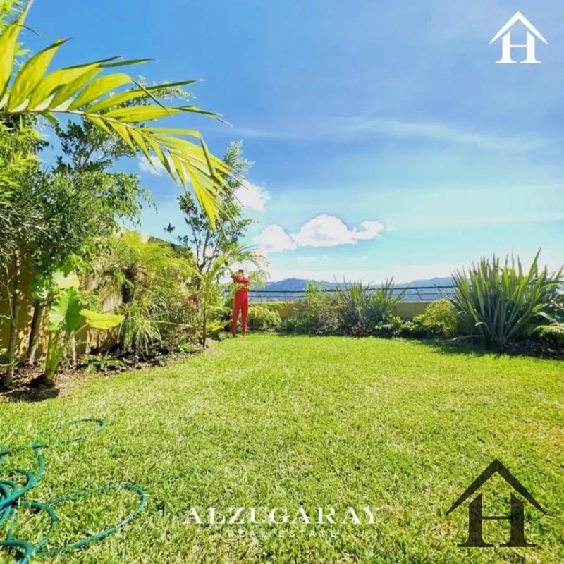 penthouse con jardin pergola y jacuzzi en zona 14 — Apartamento en Venta en Zona 14, Guatemala, Ciudad — foto 6 de 11