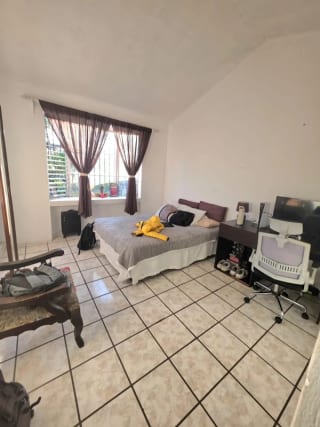 casa en venta en zona 16 colonia privada Lourdes — Casa en Venta en Lourdes, Zona 16, Guatemala, Ciudad — miniatura 5 de 9