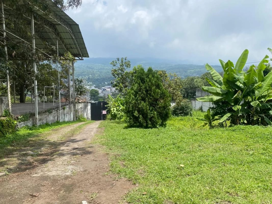 PRECIOSA PROPIEDAD DE ESQUINA EN ALOTENANGO FRENTE A LA RN14 — Terreno en Venta en Alotenango, Sacatepéquez — foto 4 de 14