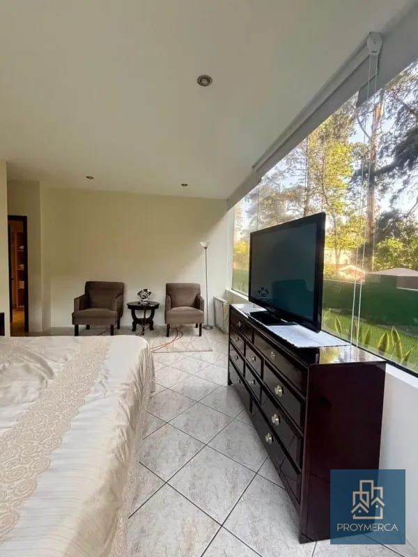 Apartamento amueblado en alquiler, Edificio Milenia, Zona 10 — Apartamento en Alquiler en Milenia, Zona 10, Guatemala, Ciudad — foto 8 de 12