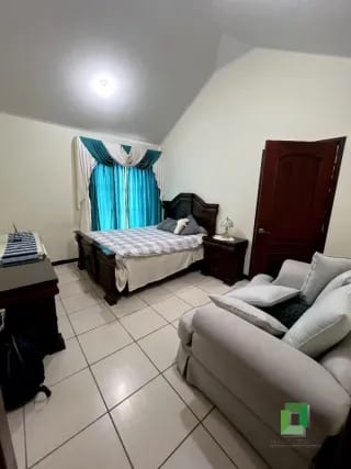Casa en Renta Villas de EntreVerdes carretera al Salvador — Casa en Alquiler en Villas de Entreverdes, Carretera a El Salvador, Guatemala, Ciudad — miniatura 7 de 17
