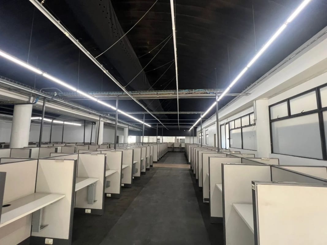 Área de oficinas en RENTA para Call Center en zona 12 — Oficina en Alquiler en Zona 12, Guatemala, Ciudad — foto 1 de 3