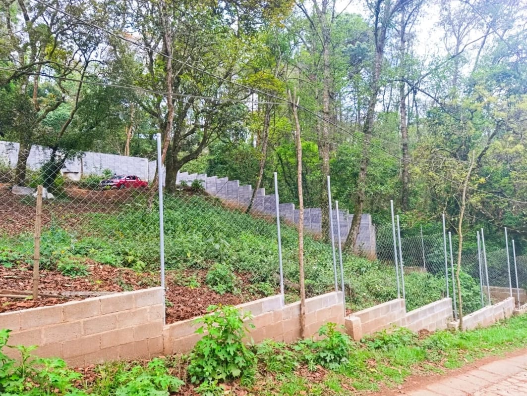 Terreno en Venta en San Lucas — Terreno en Venta en San Lucas Sacatepéquez, Sacatepéquez — foto 1 de 9