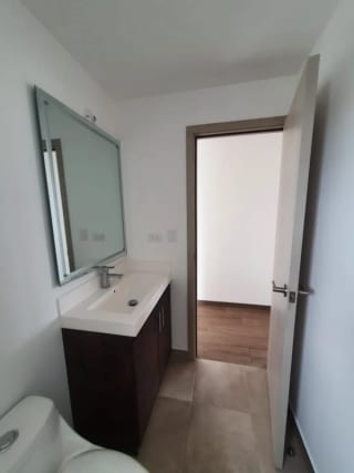Alquilo apartamento en zona 12, Vistares.  Tres dormitorios — Apartamento en Alquiler en vistares, Zona 12, Guatemala, Ciudad — miniatura 3 de 9