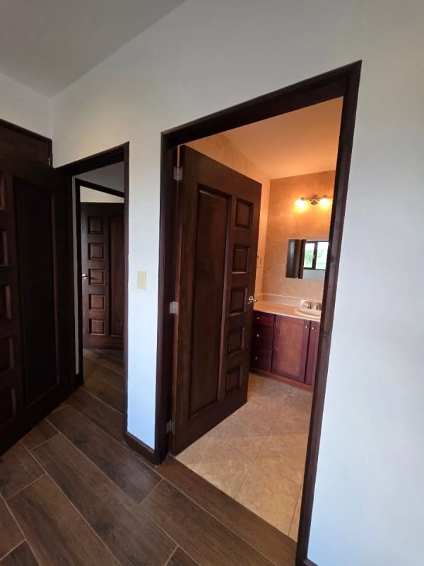 Apartamento en renta, zona 15 VH3 — Apartamento en Alquiler en Vista Hermosa III, Zona 15, Guatemala, Ciudad — foto 4 de 11
