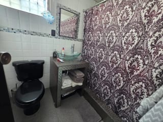 VENDO CASA EN UTATLAN ZONA 11, JARDIN Y PERGOLA — Casa en Venta en Zona 11, Guatemala, Ciudad — miniatura 7 de 14