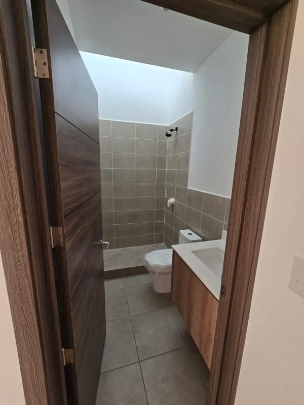 VENDO HERMOSA CASA PARA ESTRENAR TRIVENTO DE SAN VICENTE — Casa en Venta en Trivento, Carretera a El Salvador, Guatemala, Ciudad — foto 14 de 17