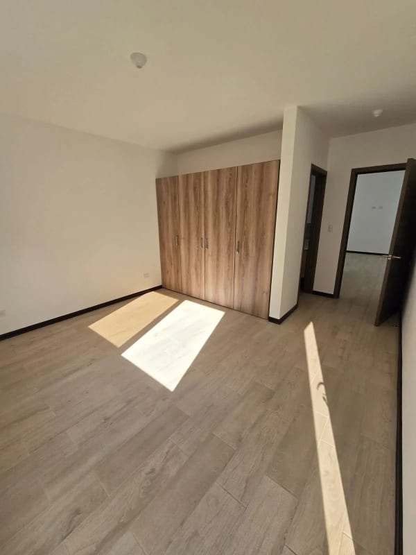 VENDO HERMOSA CASA PARA ESTRENAR TRIVENTO DE SAN VICENTE — Casa en Venta en Trivento, Carretera a El Salvador, Guatemala, Ciudad — foto 11 de 17