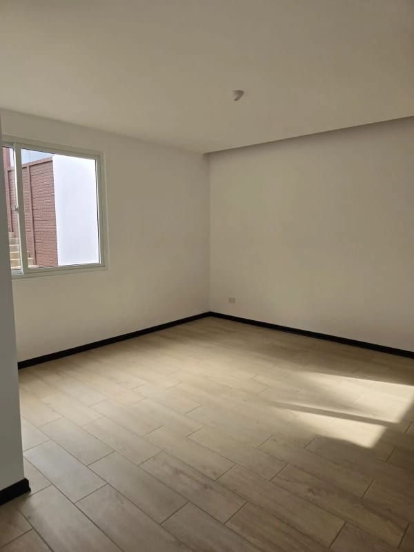 VENDO HERMOSA CASA PARA ESTRENAR TRIVENTO DE SAN VICENTE — Casa en Venta en Trivento, Carretera a El Salvador, Guatemala, Ciudad — foto 5 de 17