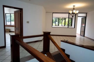 Vendo Linda Casa San Miguel II Kn 16.5 CAES — Casa en Venta en Carretera a El Salvador, Guatemala, Ciudad — miniatura 2 de 14