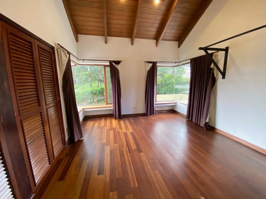 LINDA CASA EN VENTA EN KM.12.7 CARRETERA A EL SALVADOR — Casa en Venta en Santa Catarina Pinula, Guatemala, Ciudad — foto 11 de 11