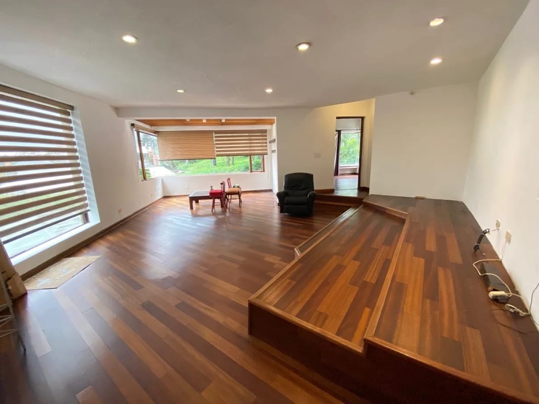 LINDA CASA EN VENTA EN KM.12.7 CARRETERA A EL SALVADOR — Casa en Venta en Santa Catarina Pinula, Guatemala, Ciudad — foto 7 de 11