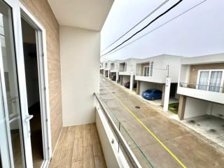 CASA EN VENTA BOSQUES DE SANTA ELENA CAES KM.26 — Casa en Venta en Carretera a El Salvador, Guatemala, Ciudad — miniatura 4 de 17