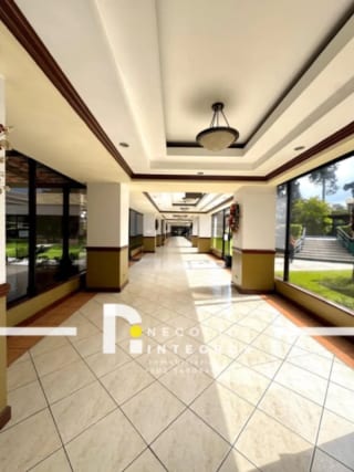 VENDO APARTAMENTO EN PRIMER NIVEL ZONA 10 MILENIA — Apartamento en Venta en Milenia, Zona 10, Guatemala, Ciudad — miniatura 8 de 17