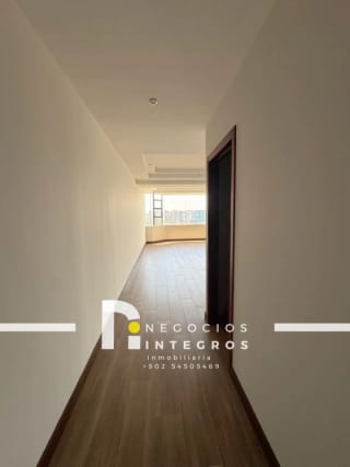 VENDO APARTAMENTO REMODELADO, IMPUESTOS INCLUIDOS,  MILENIA OAKLAND Z.10 — Apartamento en Venta en Milenia, Zona 10, Guatemala, Ciudad — miniatura 15 de 16