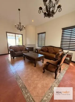Preciosa residencia de un nivel en Lazos de Fraijanes — Casa en Venta en Lazos de Fraijanes, Carretera a El Salvador, Guatemala, Ciudad — miniatura 10 de 16