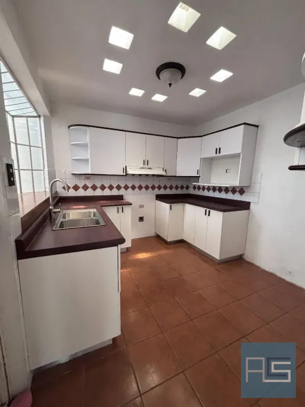 *Amplia casa en VENTA en Arrazola Panorama, Carretera a El Salvador* — Casa en Venta en Arrazola Panorama, Carretera a El Salvador, Guatemala, Ciudad — foto 9 de 16