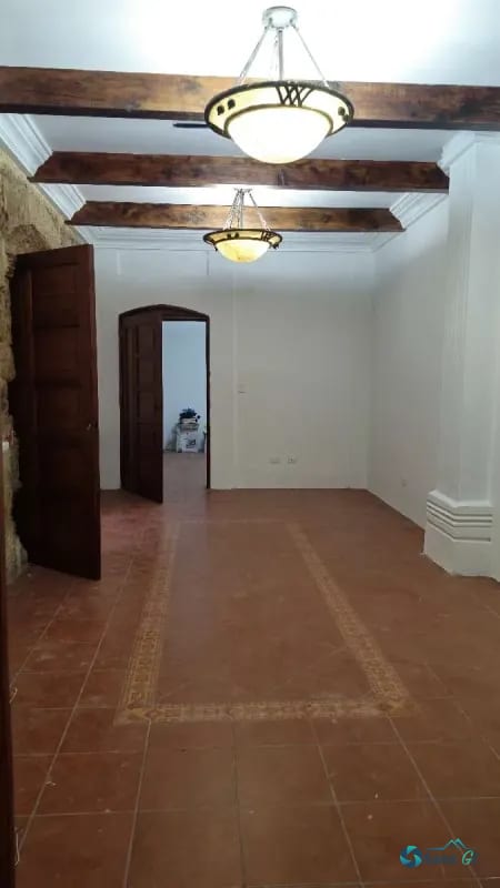 Hermosa Casa Colonial en Renta en Zona 1, Excelente Ubicación — Casa en Alquiler en Zona 1, Guatemala, Ciudad — foto 10 de 13