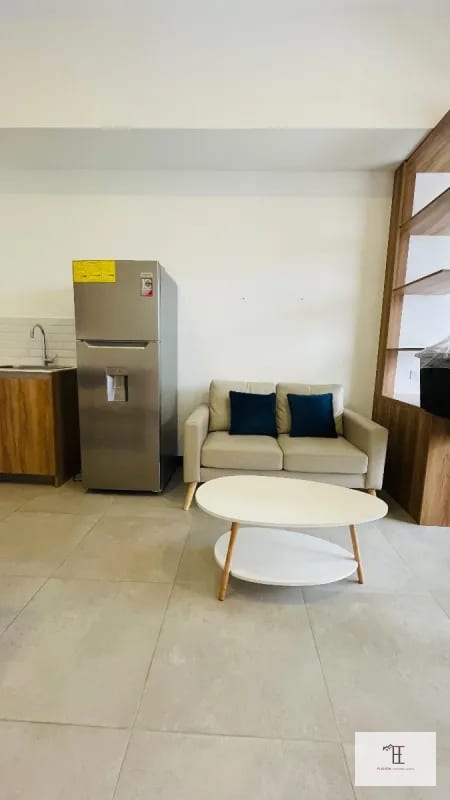 RENTO APARTAMENTO  TIPO ESTUDIO MODERNO Y AMUEBLADO EN EDIFICIO ELEMENTO ZONA 13 FINAL LAS AMÉRICAS — Apartamento en Alquiler en Elemento Plaza Berlín, Zona 13, Guatemala, Ciudad — foto 6 de 6