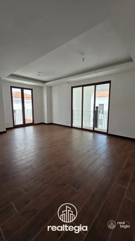 APARTAMENTO EN LIRIOS DE CAYALÁ ZONA 16 — Apartamento en Venta en Zona 16, Guatemala, Ciudad — foto 13 de 13