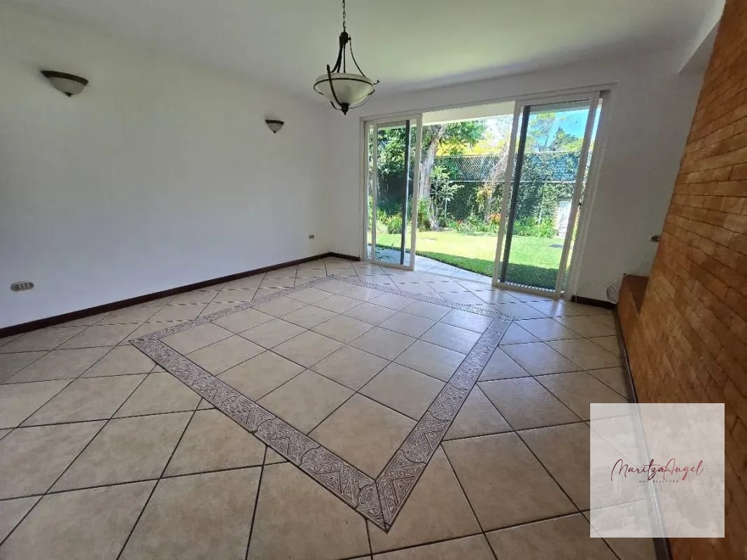 CASA EN VENTA RESIDENCIAL SAN ANTONIO.  CARRETERA A EL SALVADOR — Casa en Alquiler en San Antonio, Carretera a El Salvador, Guatemala, Ciudad — foto 7 de 13