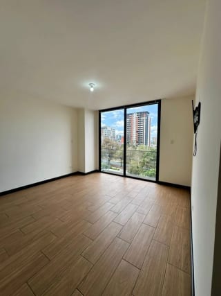 Venta de Apartamento en zona 15 VHI Torre Praga — Apartamento en Venta en Zona 15, Guatemala, Ciudad — miniatura 4 de 12