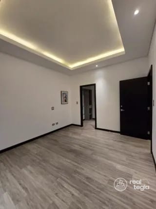 APARTAMENTO EN LIRIOS DE CAYALÁ ZONA 16 — Apartamento en Alquiler en Zona 16, Guatemala, Ciudad — miniatura 11 de 16