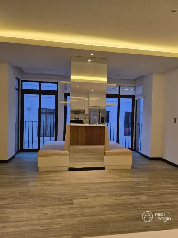 APARTAMENTO EN LIRIOS DE CAYALÁ ZONA 16 — Apartamento en Alquiler en Zona 16, Guatemala, Ciudad — foto 8 de 16