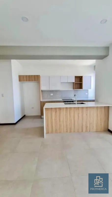 Apartamento en alquiler, Edificio Mira, Zona 10 — Apartamento en Alquiler en Zona 10, Guatemala, Ciudad — foto 2 de 8