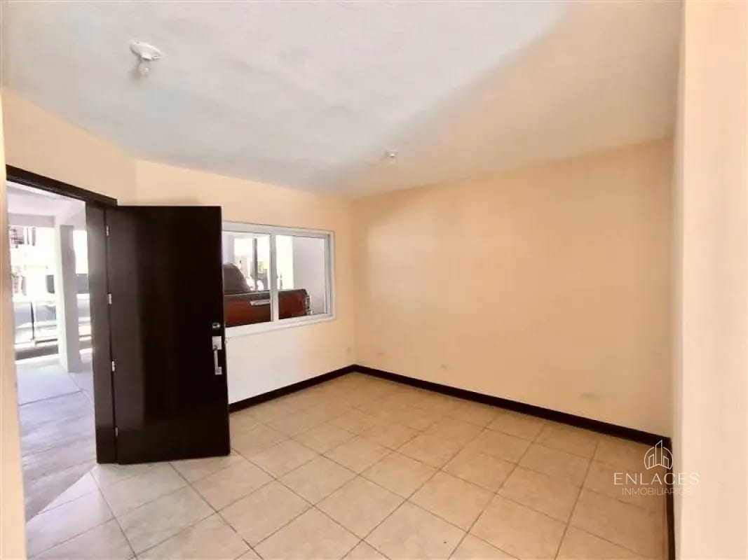 Km 26.6 CAES • Casa en Venta • Condominio La Reserva — Casa en Venta en km 26-30, Carretera a El Salvador, Guatemala, Ciudad — foto 2 de 9