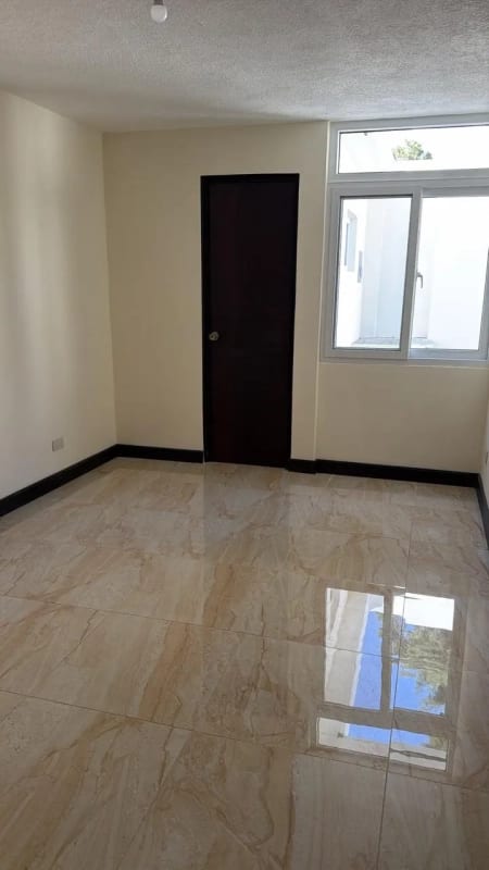 VENTA CASA GRANAI I — Casa en Venta en Granai & Townson, Zona 11, Guatemala, Ciudad — foto 12 de 16