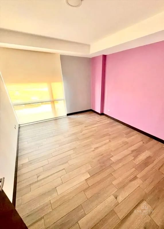 Zona 16 • Apartamento en Renta • Edificio San Isidro 20/21 — Apartamento en Alquiler en San Isidro 20/21, Zona 16, Guatemala, Ciudad — foto 11 de 11