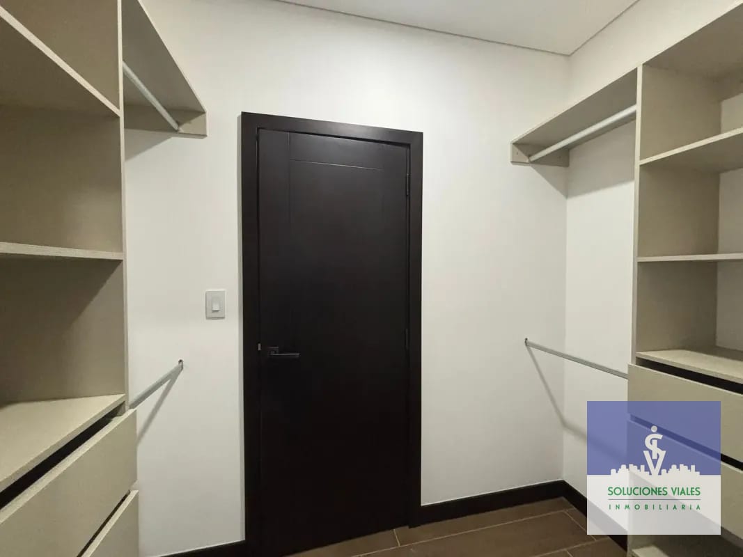 ALQUILO APARTAMENTO NUEVO LIRIOS DE CAYALA — Apartamento en Alquiler en Zona 16, Guatemala, Ciudad — foto 4 de 10