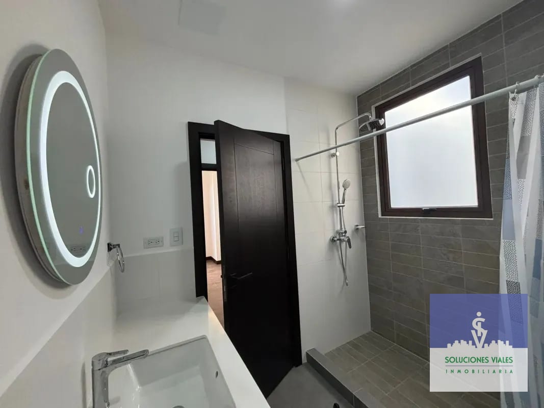 ALQUILO APARTAMENTO NUEVO LIRIOS DE CAYALA — Apartamento en Alquiler en Zona 16, Guatemala, Ciudad — foto 2 de 10