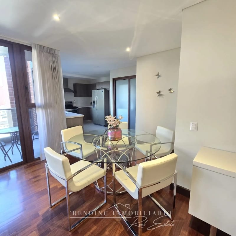 Apartamento en renta zona 14 edificio Santa Inés amueblado 2 habitaciones + 2 parqueos — Apartamento en Alquiler en Santa Inés, Zona 14, Guatemala, Ciudad — foto 11 de 11