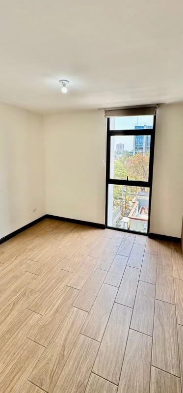 Vendo Apartamento Zona 15 — Apartamento en Venta en Zona 15, Guatemala, Ciudad — foto 6 de 9