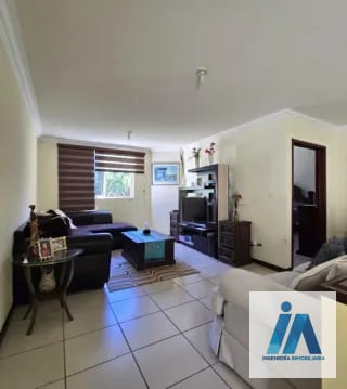 CASA EN ALQUILER📍 Condominio Villas de Entreverdes, Km. 19 Fraijanes — Casa en Alquiler en Fraijanes, Carretera a El Salvador, Guatemala, Ciudad — miniatura 8 de 17