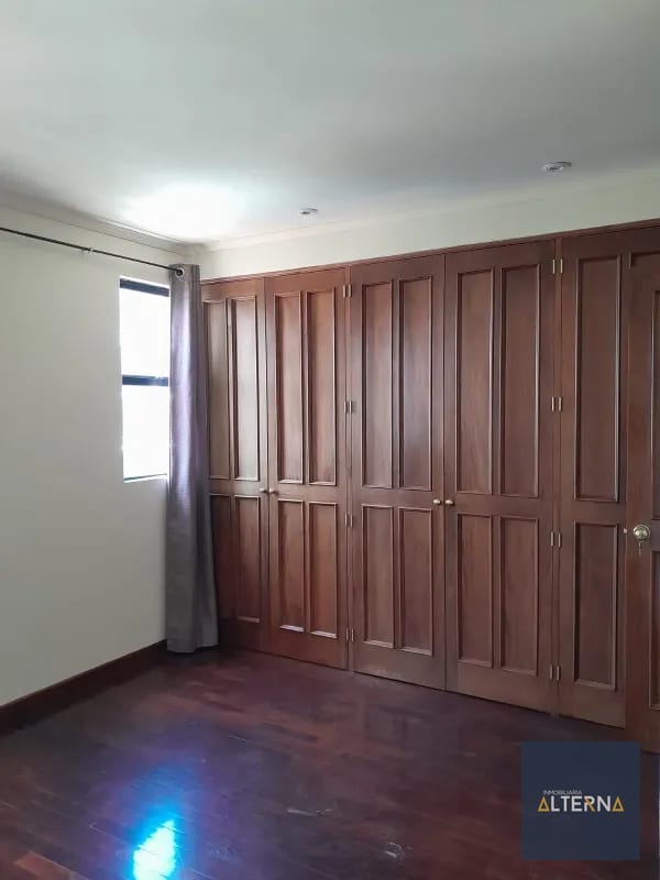 Apartamento en Renta en Zona 10 — Apartamento en Alquiler en Zona 10, Guatemala, Ciudad — foto 4 de 7