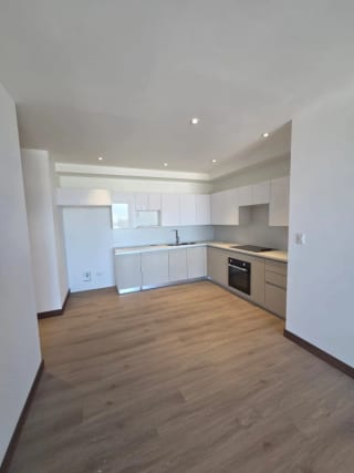 Alquilo apartamento por 6 u 8 meses Z 13 a una cuadra de Las Americas — Apartamento en Alquiler en Zona 14, Guatemala, Ciudad — miniatura 9 de 15