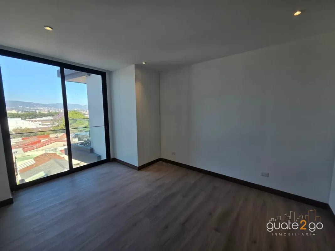 Alquilo apartamento por 6 u 8 meses Z 13 a una cuadra de Las Americas — Apartamento en Alquiler en Zona 14, Guatemala, Ciudad — foto 6 de 15