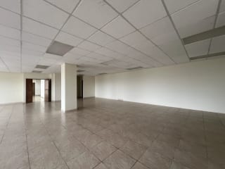 CONDESA II / OFICINA EN RENTA EN ZONA 13 — Oficina en Alquiler en Zona 13, Guatemala, Ciudad — miniatura 1 de 7