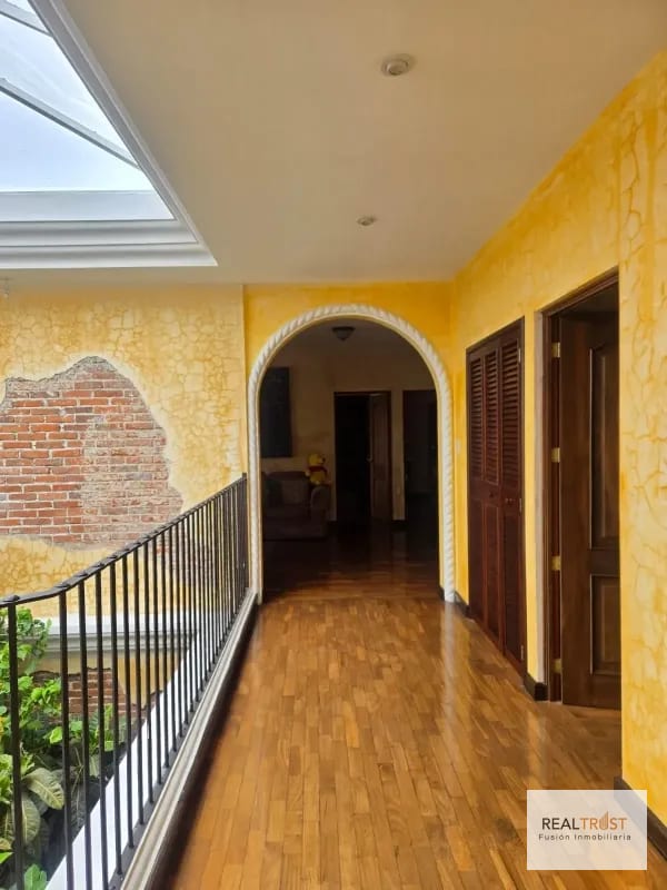 Amplia casa en venta  Km 18.5 carretera el salvador — Casa en Venta en km 16-20, Carretera a El Salvador, Guatemala, Ciudad — foto 13 de 13