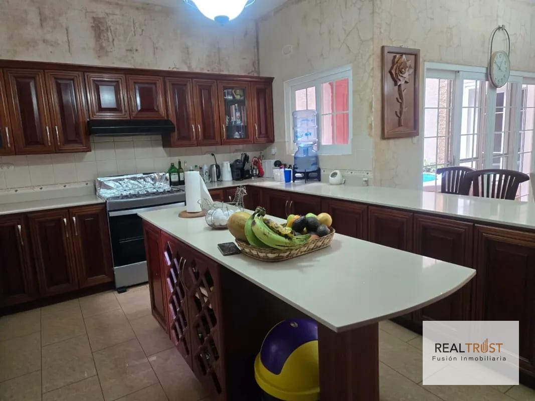 Amplia casa en venta Km 18.5 carretera el salvador — Casa en Venta en km 16-20, Carretera a El Salvador, Guatemala, Ciudad — foto 9 de 13