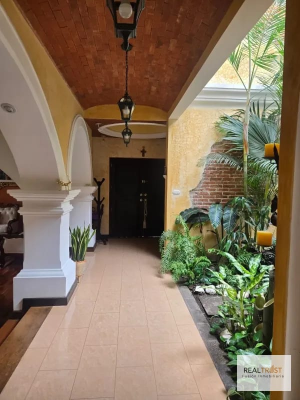Amplia casa en venta  Km 18.5 carretera el salvador — Casa en Venta en km 16-20, Carretera a El Salvador, Guatemala, Ciudad — foto 3 de 13