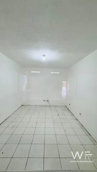 ALQUILO BODEGA ZONA 11 — Bodega / Ofibodega en Alquiler en Zona 11, Guatemala, Ciudad — miniatura 5 de 8