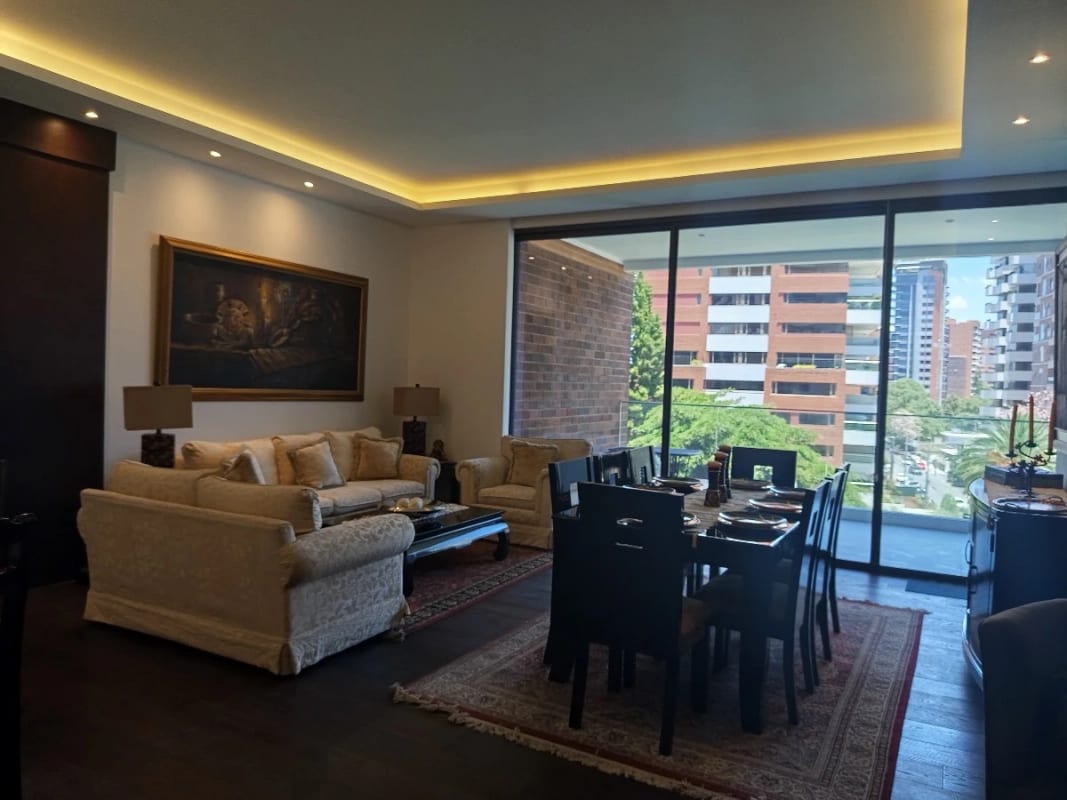 Se renta Apartamento Amueblado en zona 14 — Apartamento en Alquiler en Zona 14, Guatemala, Ciudad — foto 1 de 17