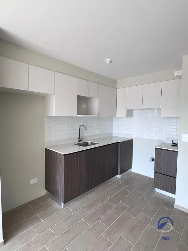 Apartamento en renta o venta en Andares Doce, Avenida Petapa, zona 12 — Apartamento en Venta en Andares Doce, Zona 12, Guatemala, Ciudad — foto 13 de 14
