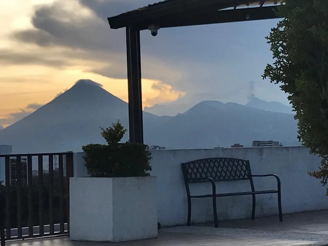 APARTAMENTO EN VENTA EDIFICIO GARCÉS DE LA VILLA ZONA 14 — Apartamento en Venta en Garcés de La Villa, Zona 14, Guatemala, Ciudad — foto 16 de 17