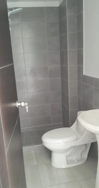 APARTAMENTO EN RENTA EDIFICIO ALTEA UNO ZONA 1 GUATEMALA — Apartamento en Alquiler en Zona 1, Guatemala, Ciudad — miniatura 9 de 17