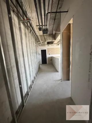 NIVEL COMPLETO TABICADO EN RENTA PARA HOSPITAL U OFICINAS ZONA 10 — Clínica en Alquiler en Zona 10, Guatemala, Ciudad — miniatura 10 de 15